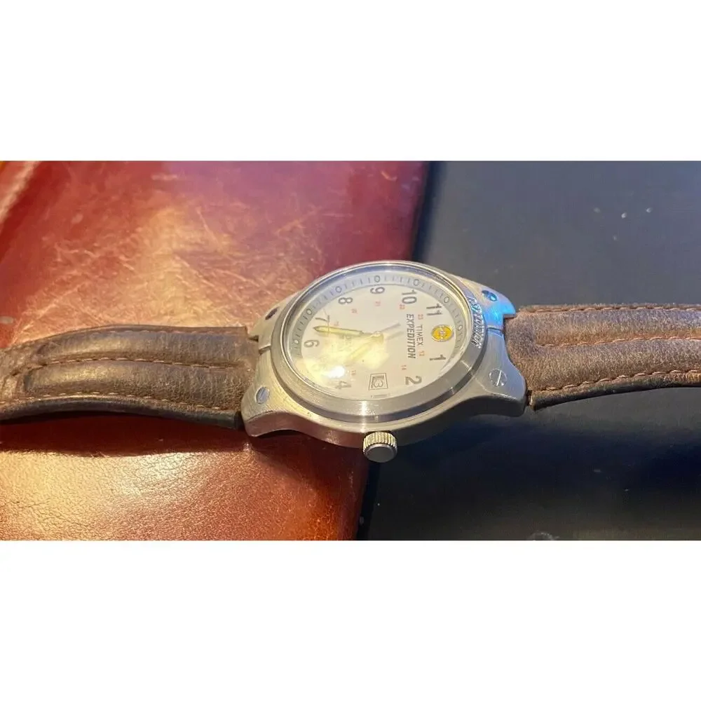 VTG Men's 40mm Silver Tone Timex Expedition Watch, Date, Indiglo, WR 50M
